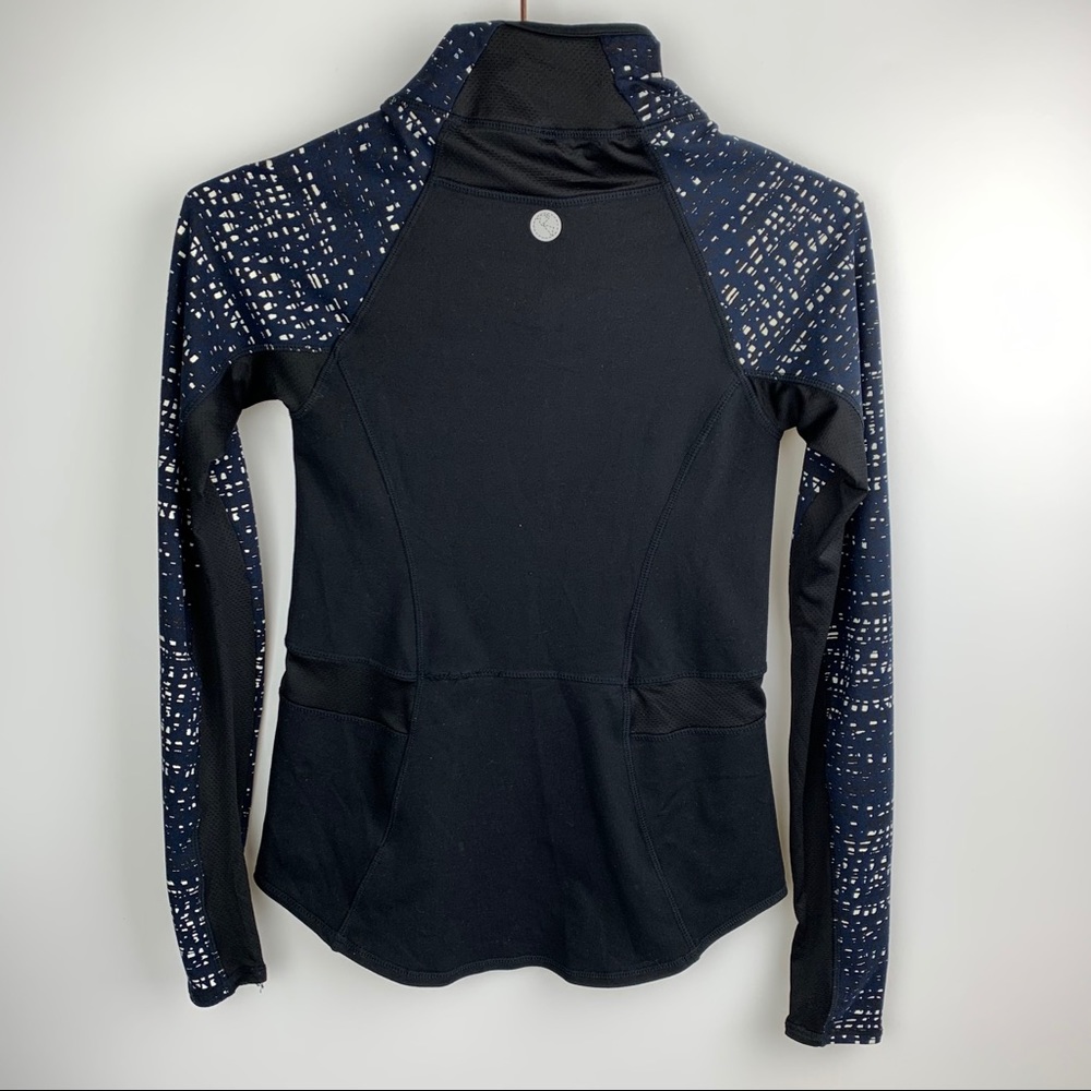 Threads 4 Thought Runa Quarter Zip Pullover - Picture 10 of 13